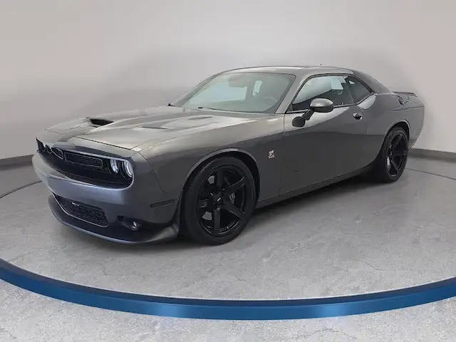 2023 Dodge Challenger R/T Scat Pack photo 1