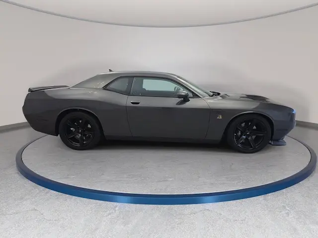 2023 Dodge Challenger R/T Scat Pack photo 4