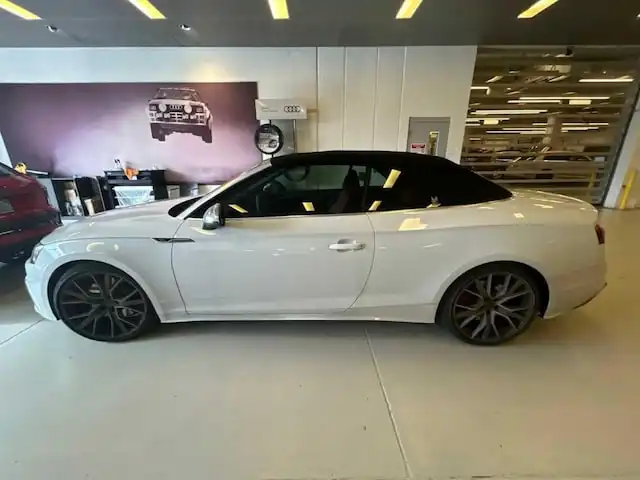 2024 Audi S5 Cabriolet Premium Plus quattro Tiptronic's photo