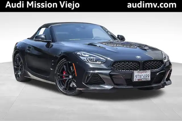2022 BMW Z4 M40i's photo