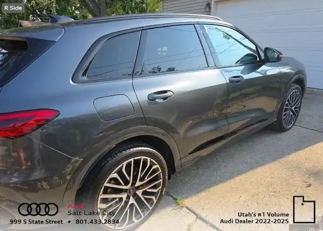 2025 Audi SQ5 Premium Plus quattro's photo