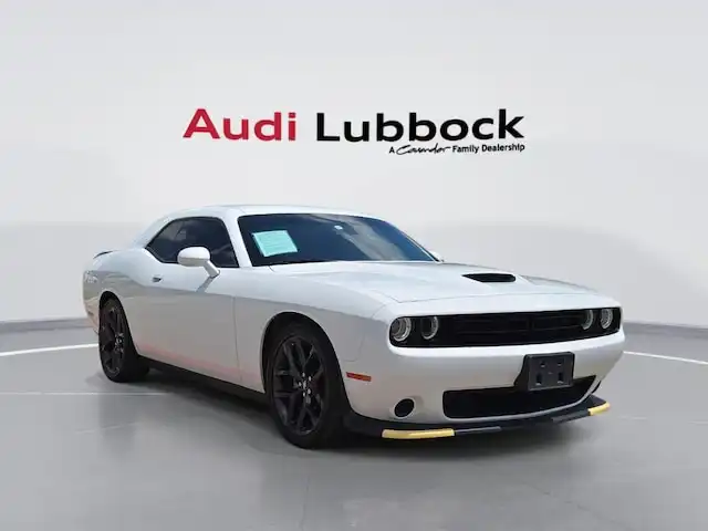 2023 Dodge Challenger R/T's photo