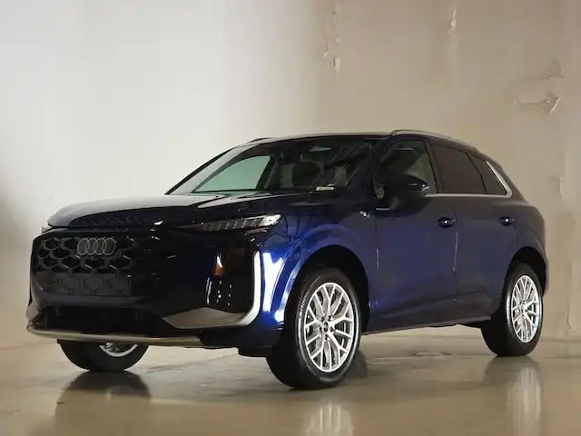 2026 Audi Q3 S Line quattro's photo