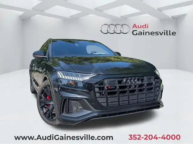 2023 Audi SQ8 Prestige's photo