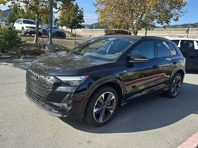 2023 Audi Q4 e-tron 50 Premium Plus quattro's photo