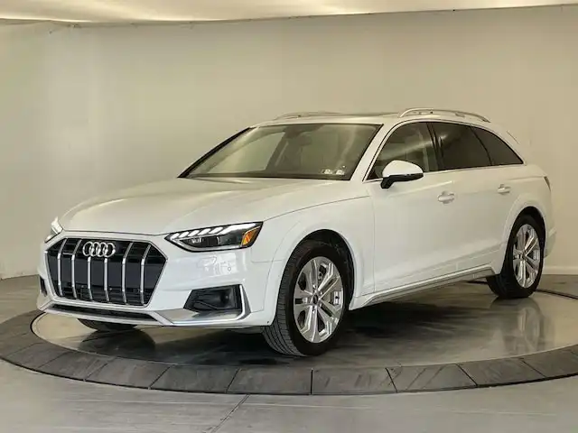 2022 Audi A4 allroad 45 Premium Plus quattro S tronic's photo