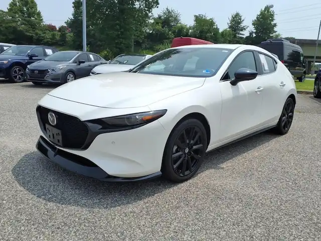 2024 Mazda CX-3 Premium Plus 2.5 AT 5-Door SKYACTIV AWD's photo