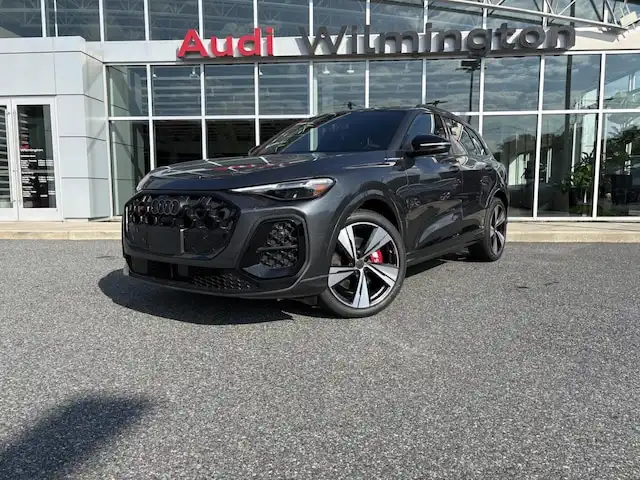 2026 Audi SQ5 Premium Plus quattro's photo