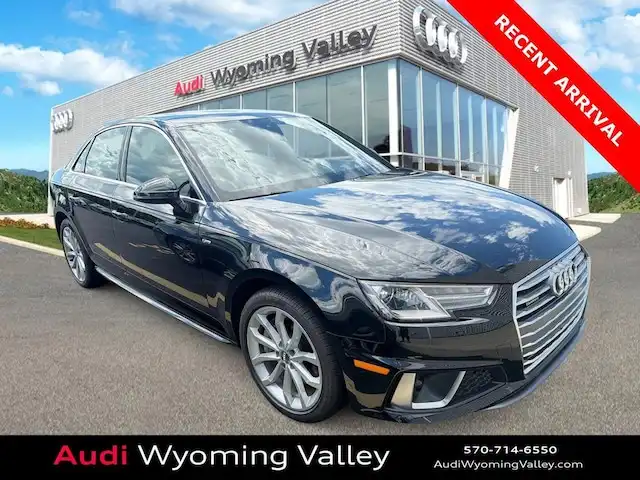 2019 Audi A4 2.0T quattro S tronic Premium's photo