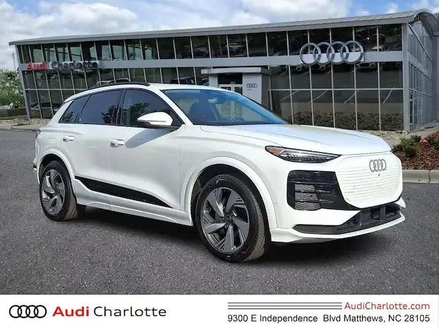 2025 Audi Q6 e-tron Premium Plus quattro's photo