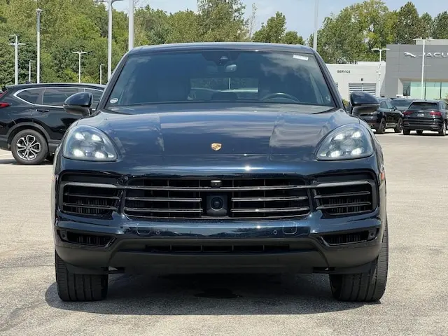 2021 Porsche Cayenne Base photo 5