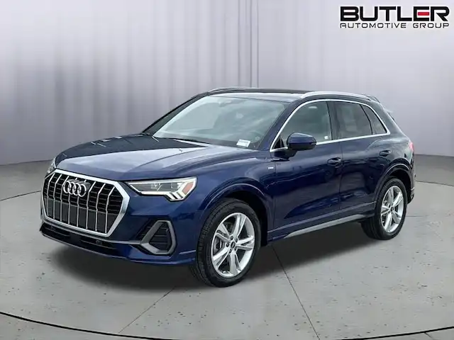 2023 Audi Q3 45 TFSI S Line Premium quattro's photo