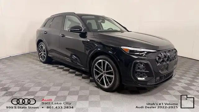 2026 Audi Q5 Prestige quattro's photo