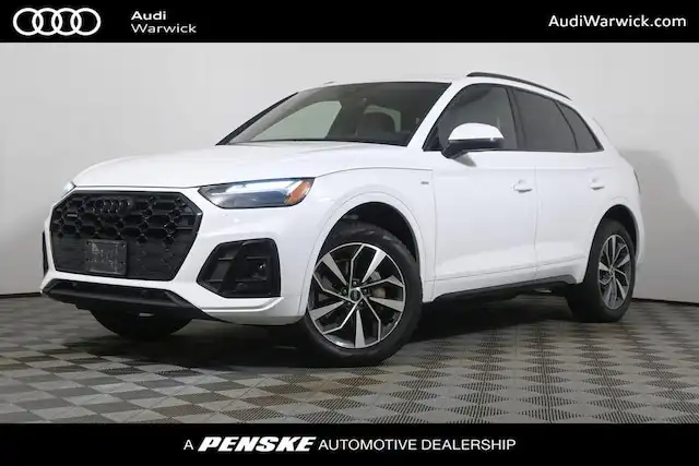 2024 Audi Q5 45 Premium's photo