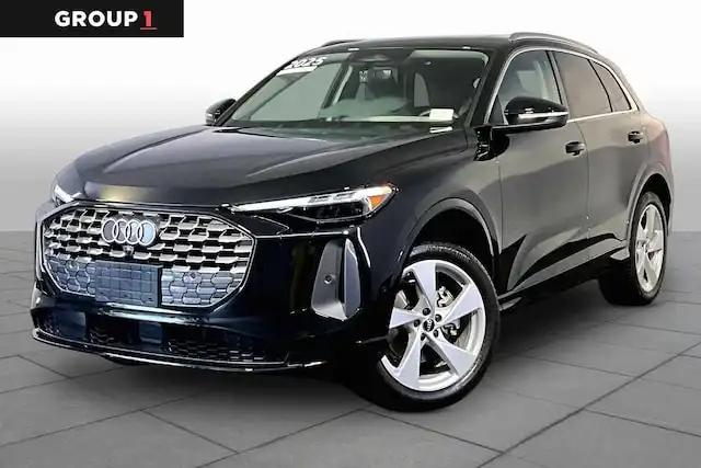 2026 Audi Q5 Premium Plus quattro's photo