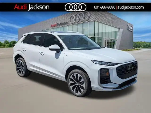 2026 Audi Q3 S line quattro's photo
