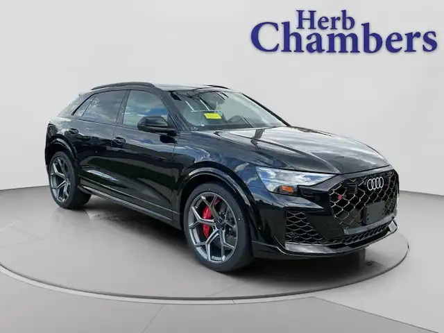 2026 Audi RS Q8 Base's photo