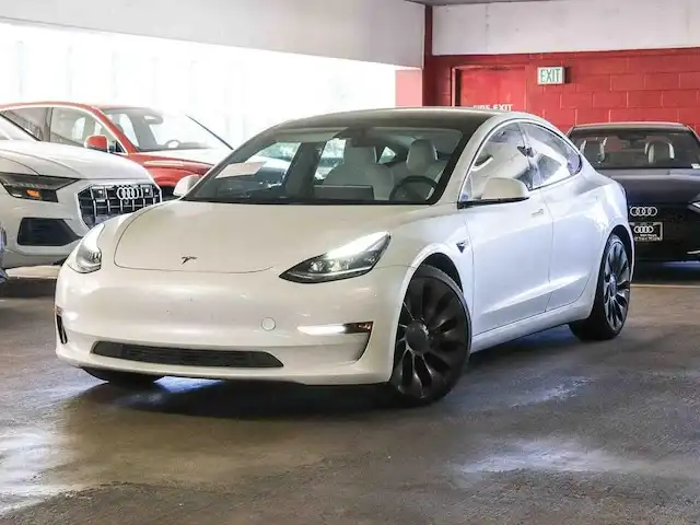 2021 Tesla Model 3 Performance Dual Motor All-Wheel Drive's photo