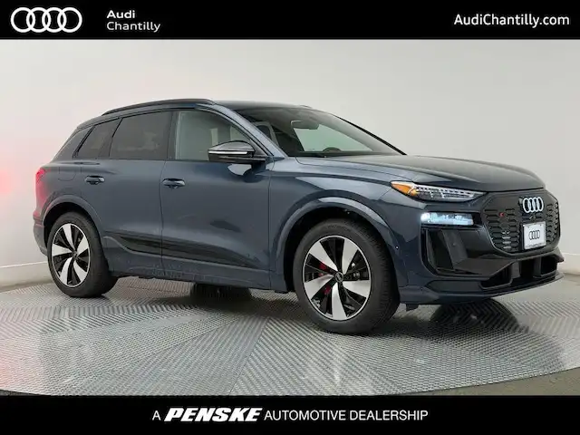 2027 Audi SQ6 e-tron Premium Plus quattro's photo