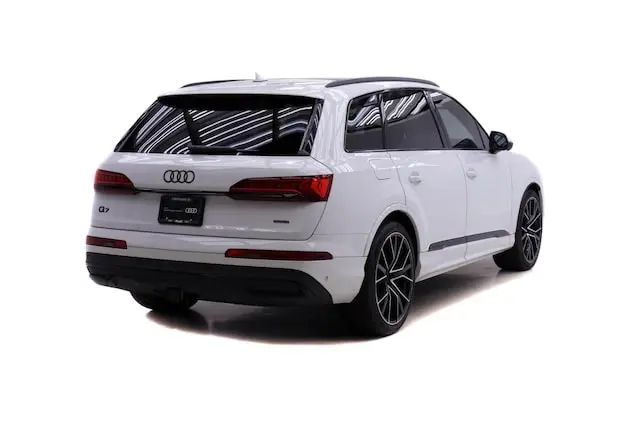 2023 Audi Q7 55 Prestige quattro Tiptronic photo 4