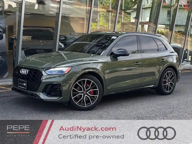 2023 Audi SQ5 Premium Plus's photo
