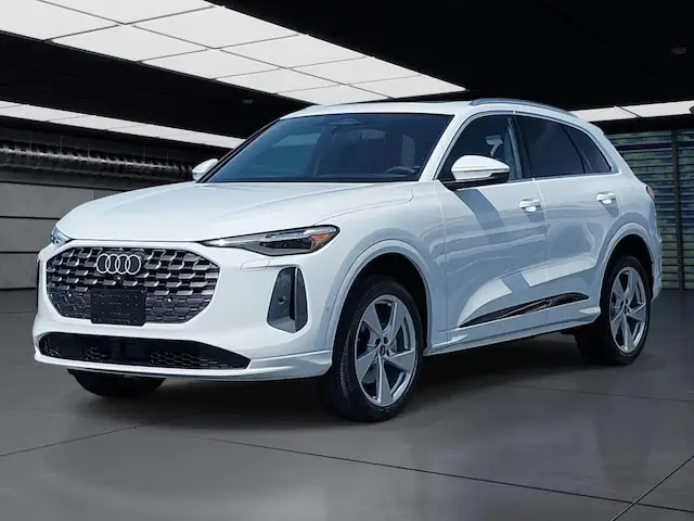 2026 Audi Q5 Premium Plus quattro photo 1
