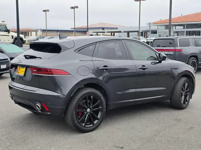 2024 Jaguar E-PACE P250 R-DYNAMIC SE photo 4