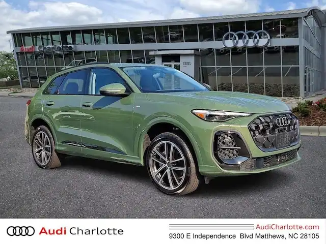 2026 Audi Q5 Premium Plus quattro's photo