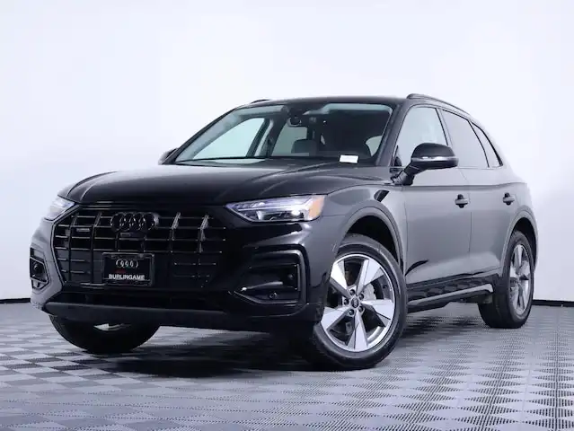 2024 Audi Q5 40 Premium Plus's photo