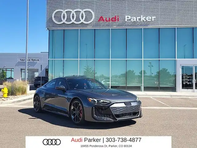2026 Audi RS e-tron GT Base's photo