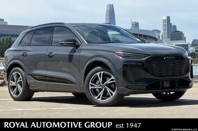 2027 Audi Q6 e-tron Premium Plus quattro's photo