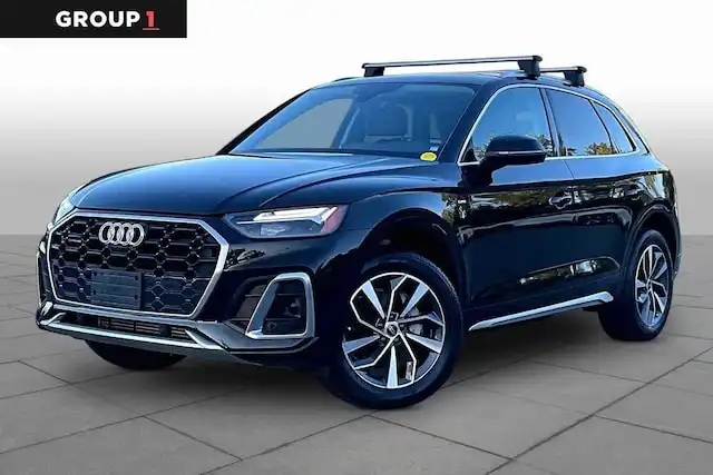 2023 Audi Q5 45 Premium Plus's photo
