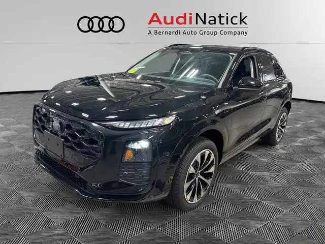 2026 Audi Q3 S line quattro's photo