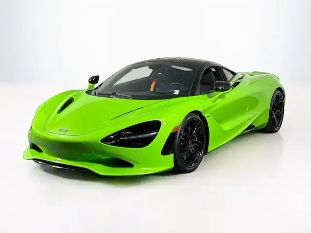 2025 McLaren 750S 4.0 V8's photo