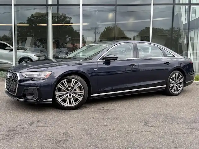 2023 Audi A8 55 TFSI L quattro Tiptronic's photo