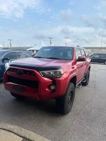 2019 Toyota 4Runner SR5 Premium 4x4 V6's photo