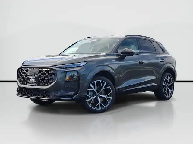2026 Audi Q3 S Line quattro's photo