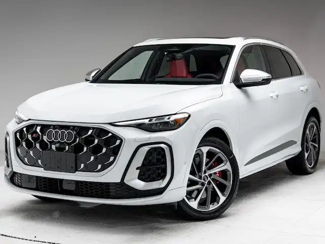 2026 Audi SQ5 Premium Plus quattro's photo