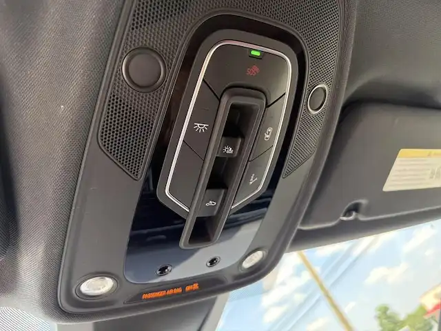 2023 Audi SQ8 Prestige's photo