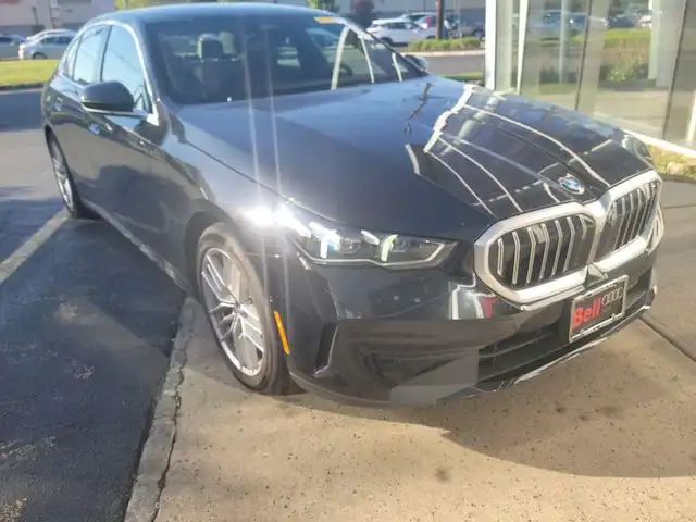 2025 BMW 5 Series 540i xDrive Sedan's photo