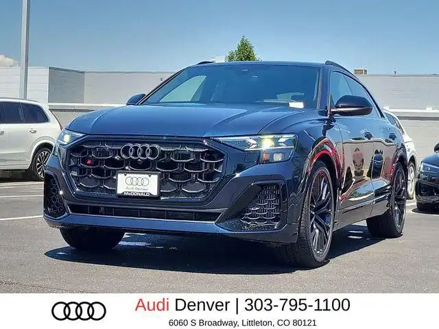 2026 Audi SQ8 Prestige quattro's photo