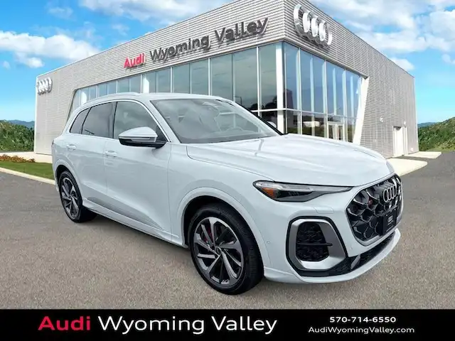 2026 Audi SQ5 Premium Plus quattro's photo