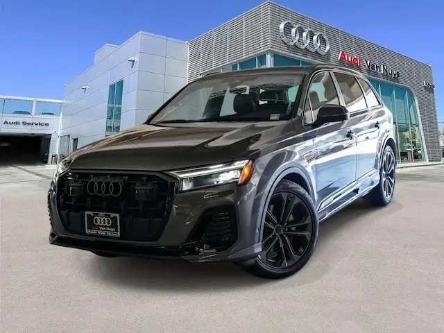 2026 Audi Q7 55 Premium Plus quattro Tiptronic photo 1