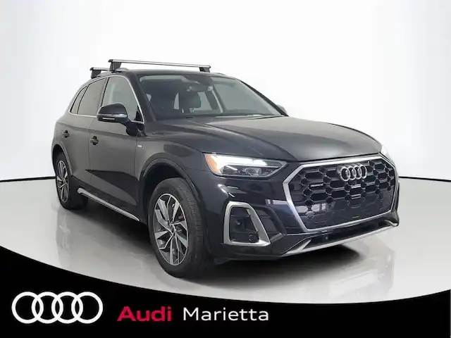 2024 Audi Q5 45 Premium Plus's photo