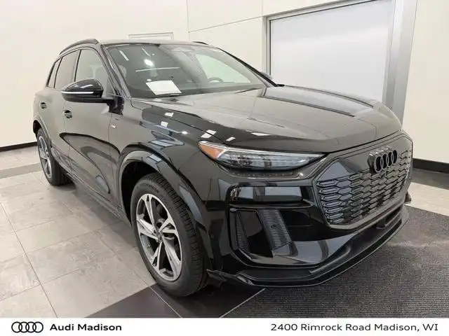 2027 Audi Q6 e-tron Premium Plus quattro's photo