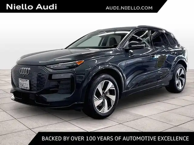 2025 Audi Q6 e-tron Premium Plus quattro's photo