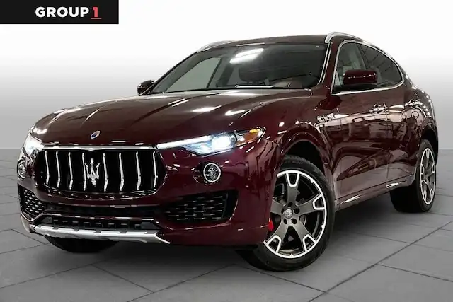 2017 Maserati Levante S's photo