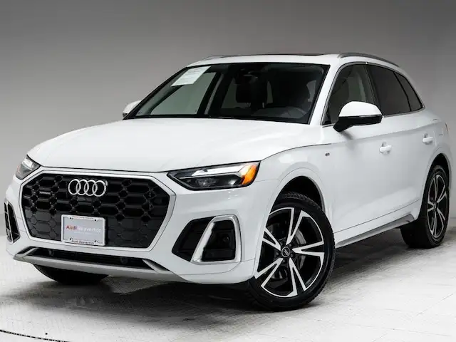 2021 Audi Q5 55 e Premium Plus's photo