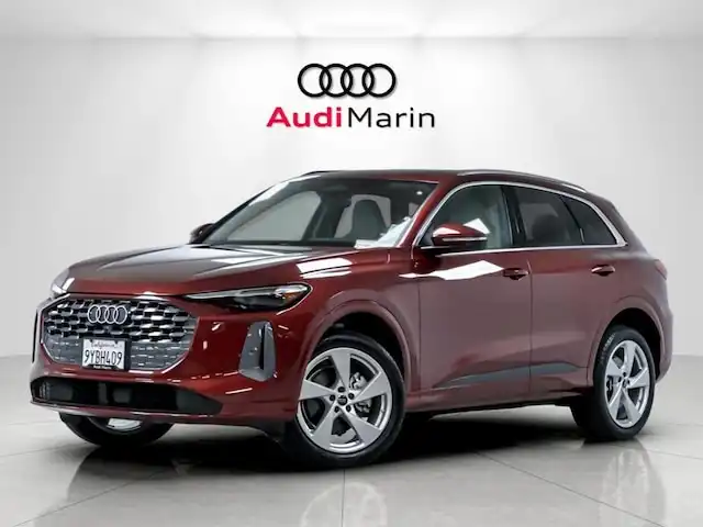 2025 Audi Q5 40 Premium Plus's photo