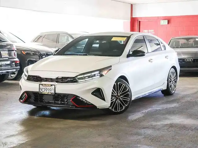 2023 Kia Forte GT DCT's photo